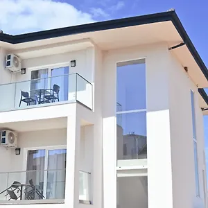 3* Guest house Sea & View