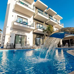 4* Hotel Absolute